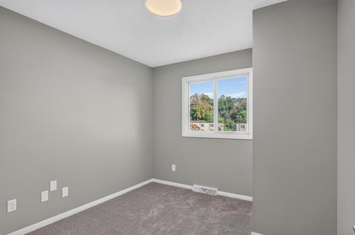 528 19th Street NW, Rochester, MN 55901