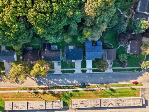 528 19th Street NW, Rochester, MN 55901