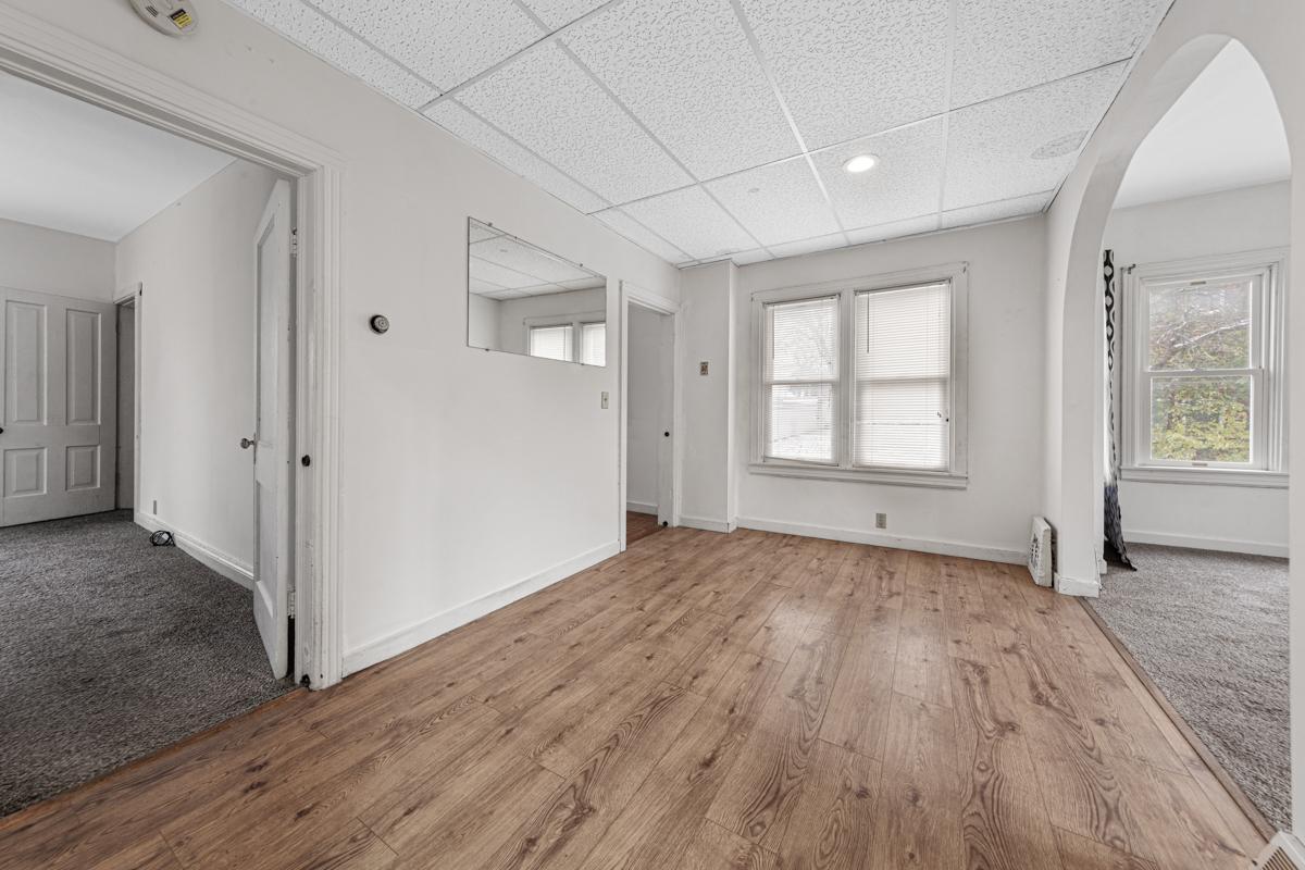 22 Dining_apt 1.jpg