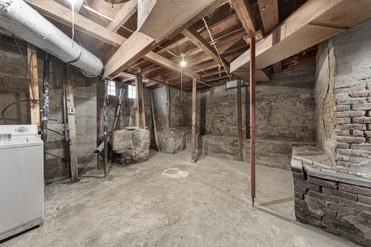 33 Storage_basement.jpg