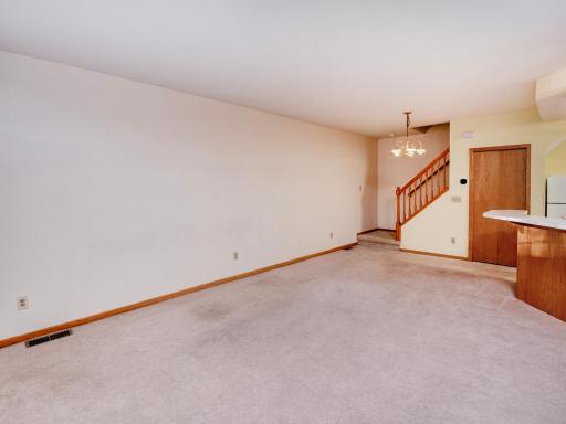 9175 Troon Court, Woodbury, MN 55125