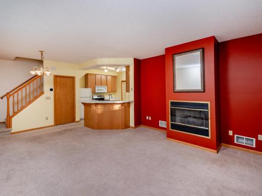 9175 Troon Court, Woodbury, MN 55125