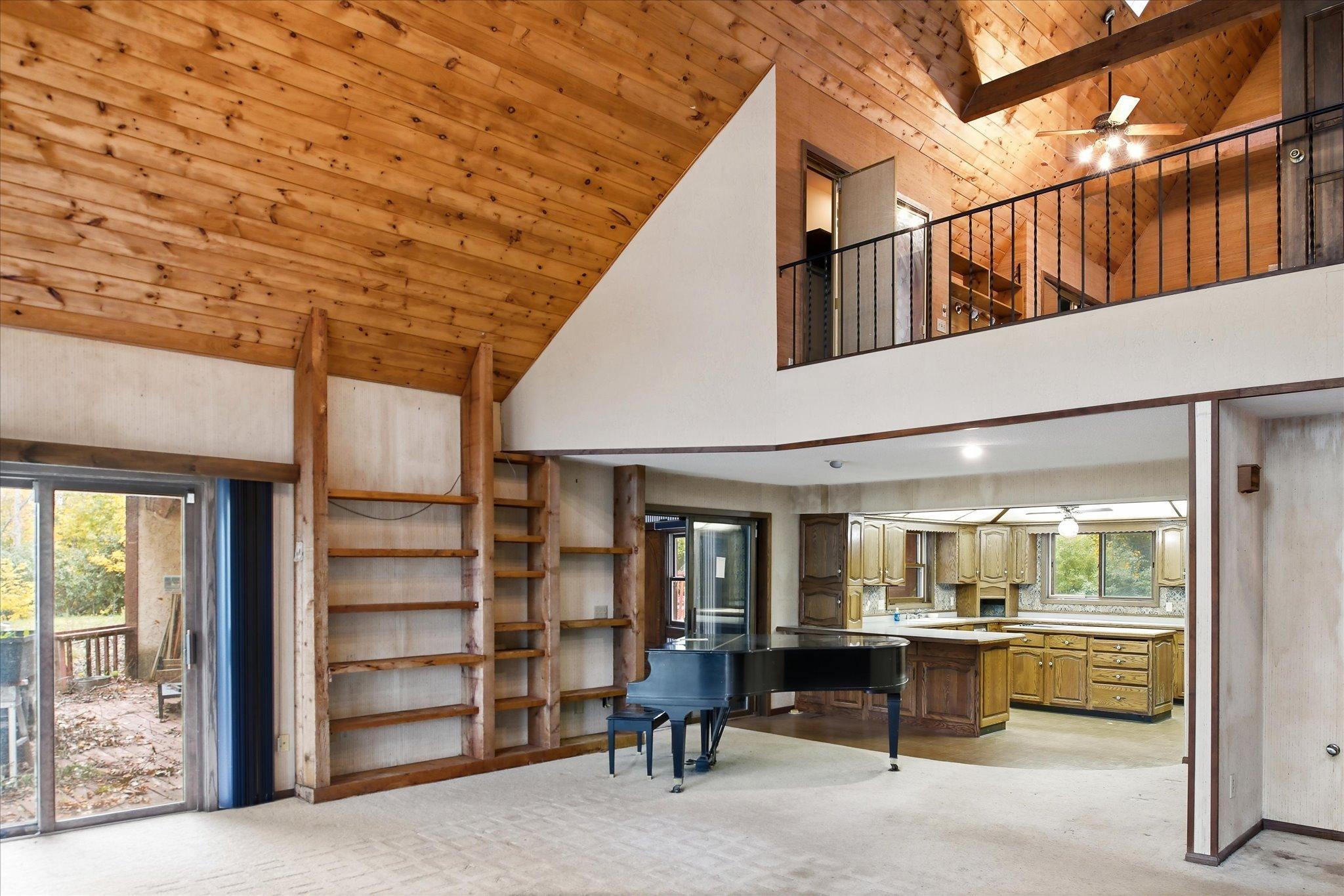 Spacious open floor plan