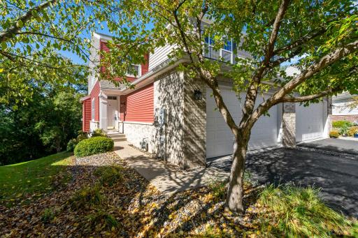 18043 Kindred Court, Lakeville, MN 55044