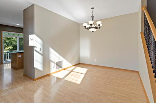 18043 Kindred Court, Lakeville, MN 55044