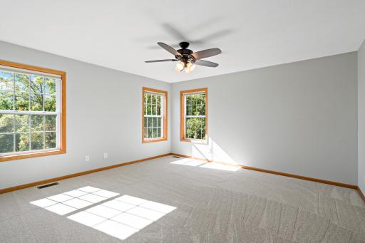18043 Kindred Court, Lakeville, MN 55044
