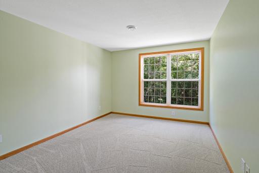 18043 Kindred Court, Lakeville, MN 55044