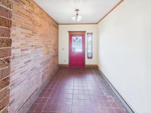 605 Main Street S, Sauk Centre, MN 56378