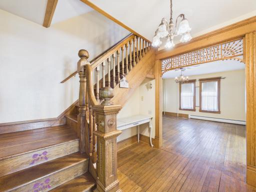 605 Main Street S, Sauk Centre, MN 56378