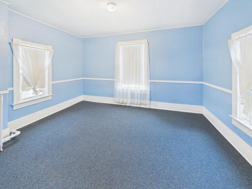 605 Main Street S, Sauk Centre, MN 56378