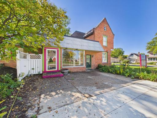 605 Main Street S, Sauk Centre, MN 56378