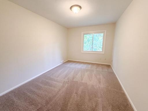 15391 Trillium Circle, Eden Prairie, MN 55344