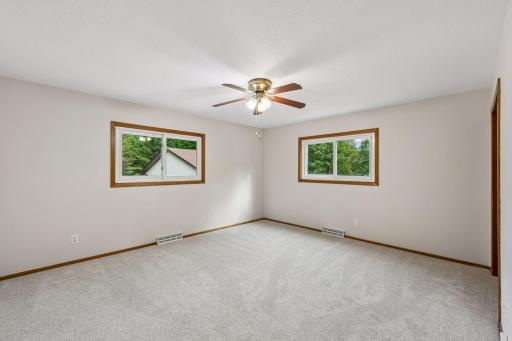 3548 Edgerton Street, Vadnais Heights, MN 55127