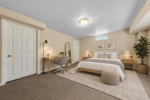 1427 Central Avenue N, Faribault, MN 55021