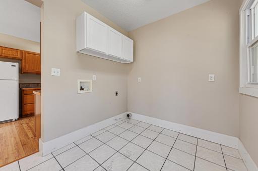 1427 Central Avenue N, Faribault, MN 55021