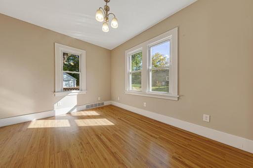 1427 Central Avenue N, Faribault, MN 55021