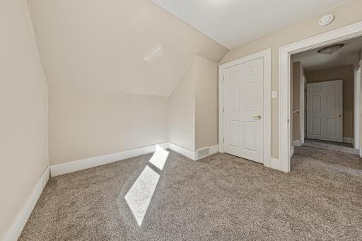1427 Central Avenue N, Faribault, MN 55021
