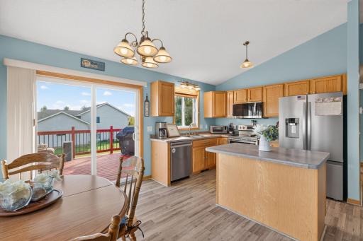 37838 Hawthorne Avenue, North Branch, MN 55056