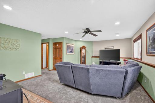 37838 Hawthorne Avenue, North Branch, MN 55056