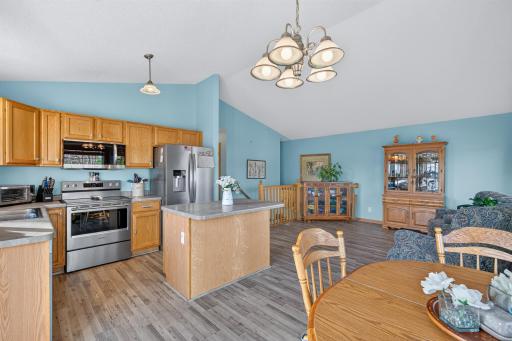 37838 Hawthorne Avenue, North Branch, MN 55056