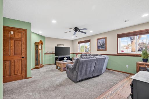 37838 Hawthorne Avenue, North Branch, MN 55056