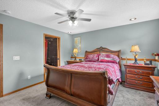 37838 Hawthorne Avenue, North Branch, MN 55056