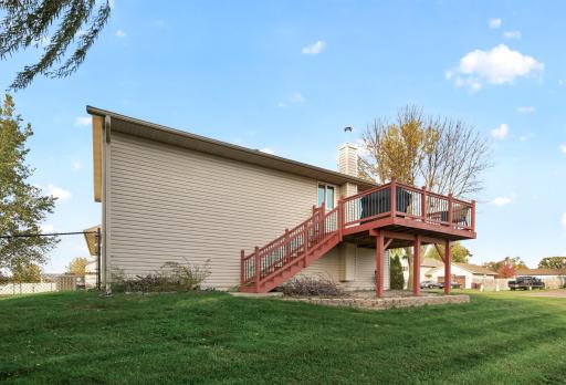 37838 Hawthorne Avenue, North Branch, MN 55056