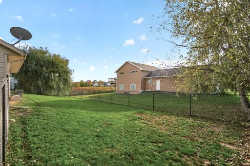 37838 Hawthorne Avenue, North Branch, MN 55056