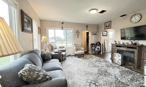 10391 880th Avenue, Maynard, MN 56260
