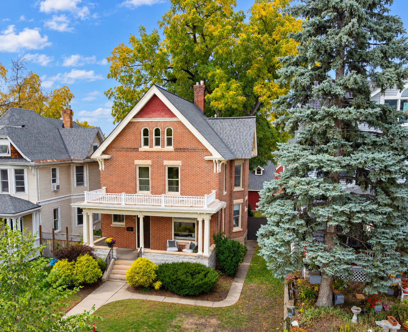 Property photo for 1937 Selby Avenue, Saint Paul, MN 55104