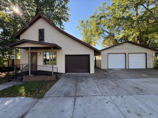 525 Lake Street N, Sauk Centre, MN 56378