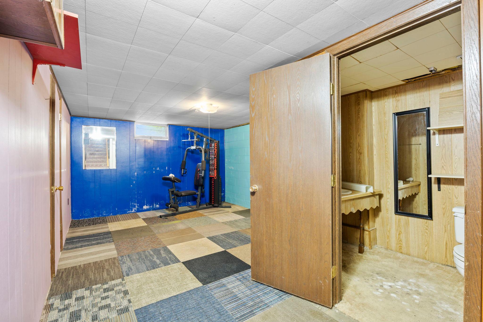 58-web-or-mls-90 10th St-104.jpg