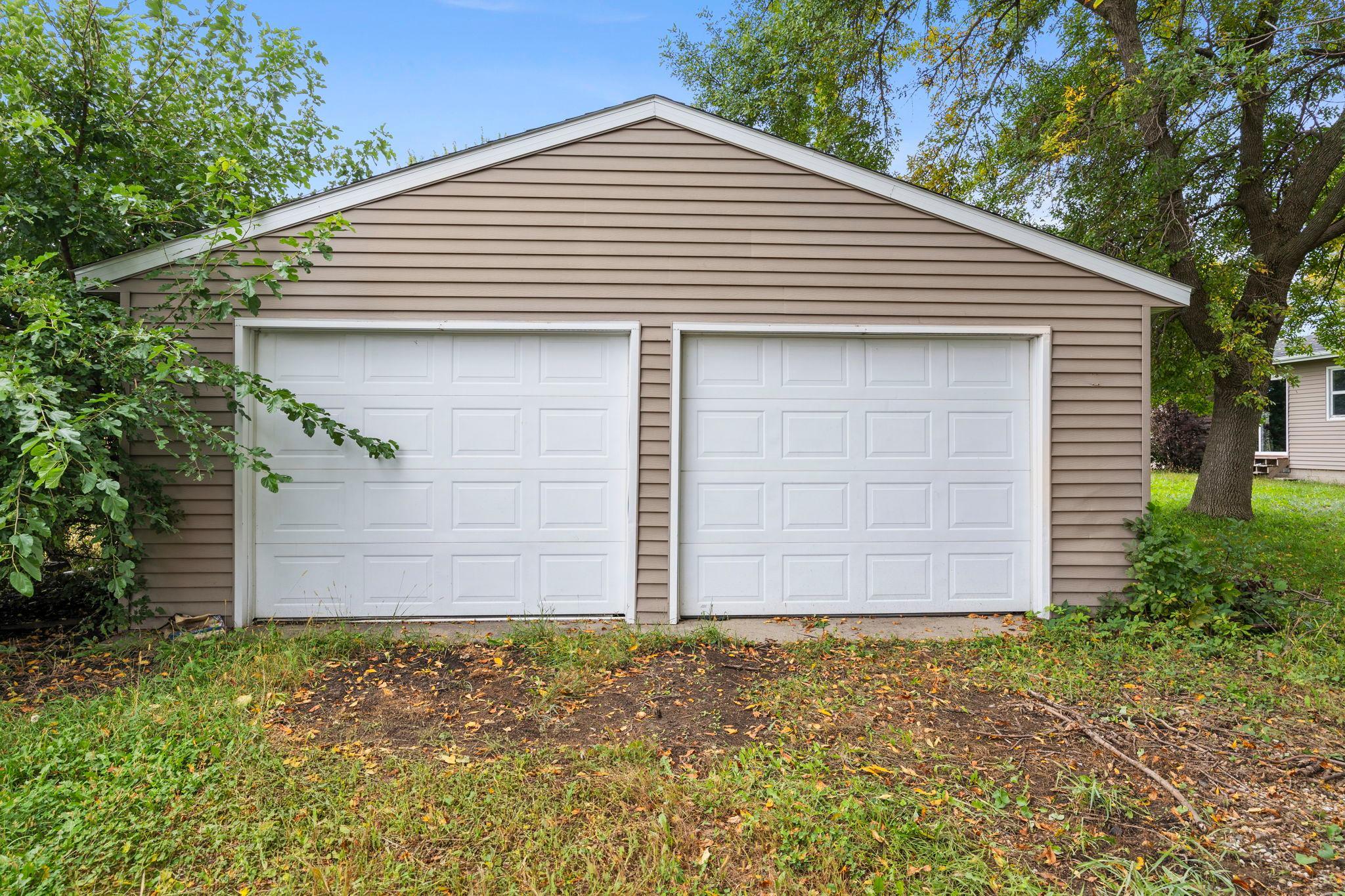 73-web-or-mls-90 10th St-234.jpg