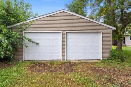 90 10th Street SE, Wells, MN 56097