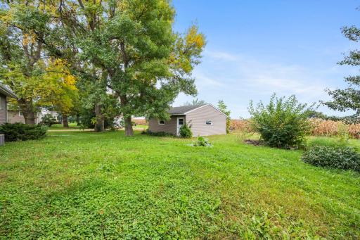 90 10th Street SE, Wells, MN 56097