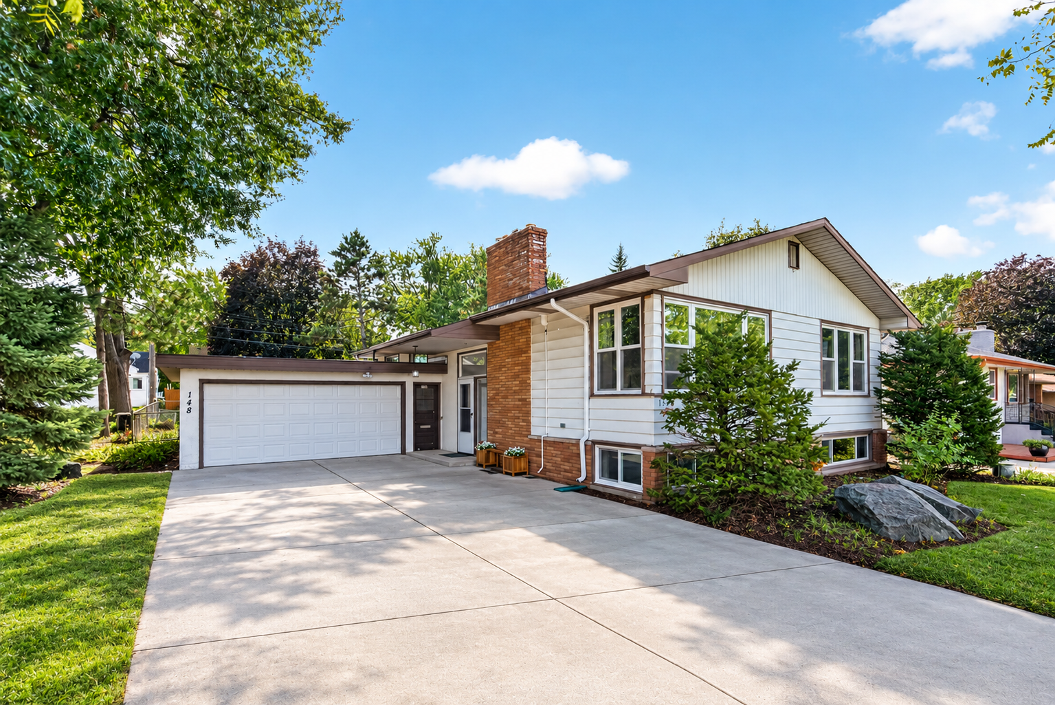 Property photo for 148 E Warburton Street, South Saint Paul, MN 55075