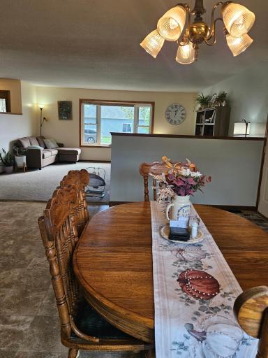 319 3rd Street N, Wahpeton, ND 58075