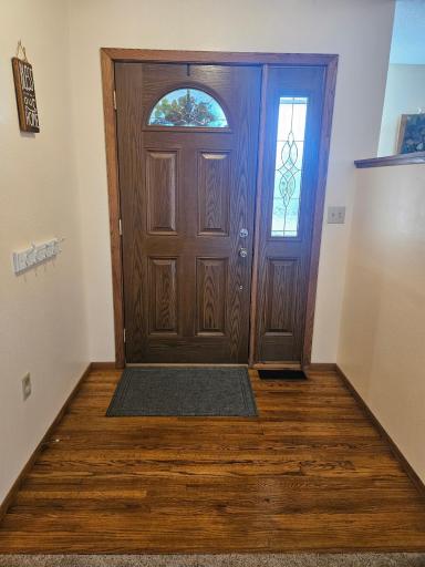 319 3rd Street N, Wahpeton, ND 58075
