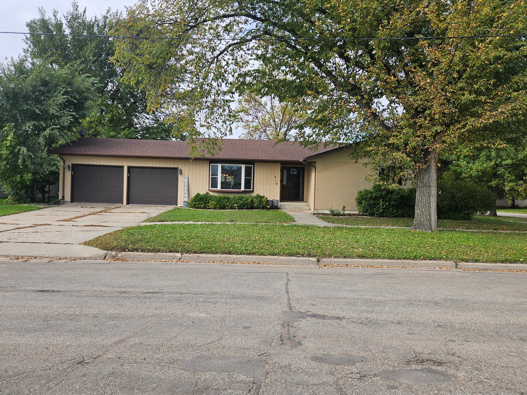 Property photo for 319 3rd Street N, Wahpeton, ND 58075
