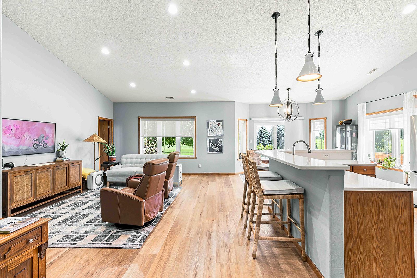 812 36th St S Moorhead MLS-25.jpg