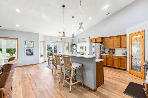 812 S 36th Street S, Moorhead, MN 56560
