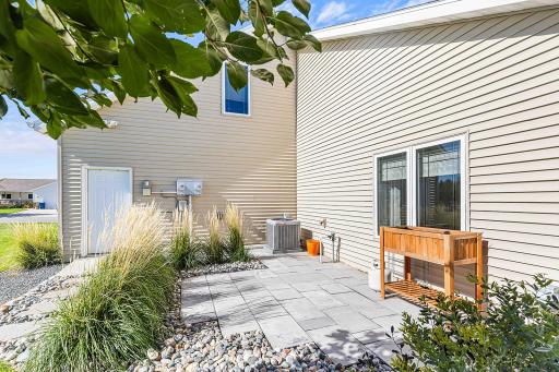 812 S 36th Street S, Moorhead, MN 56560
