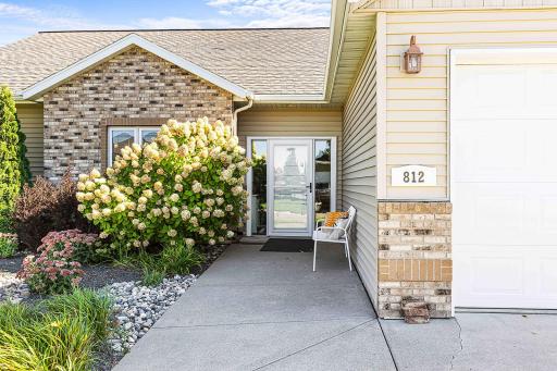 812 S 36th Street S, Moorhead, MN 56560