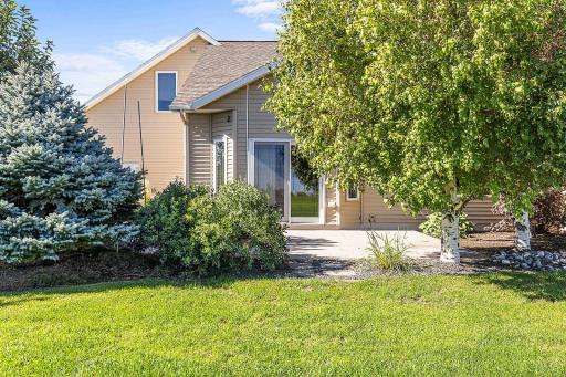 812 S 36th Street S, Moorhead, MN 56560