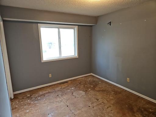 2508 93rd Way, Brooklyn Park, MN 55444