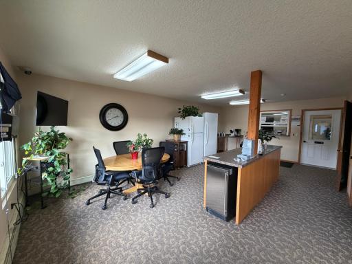 45 Highway 32 N, Gwinner, ND 58040