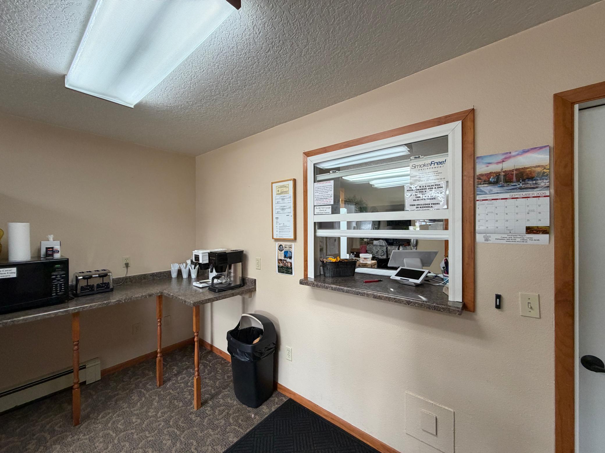 breakfast area/reception window