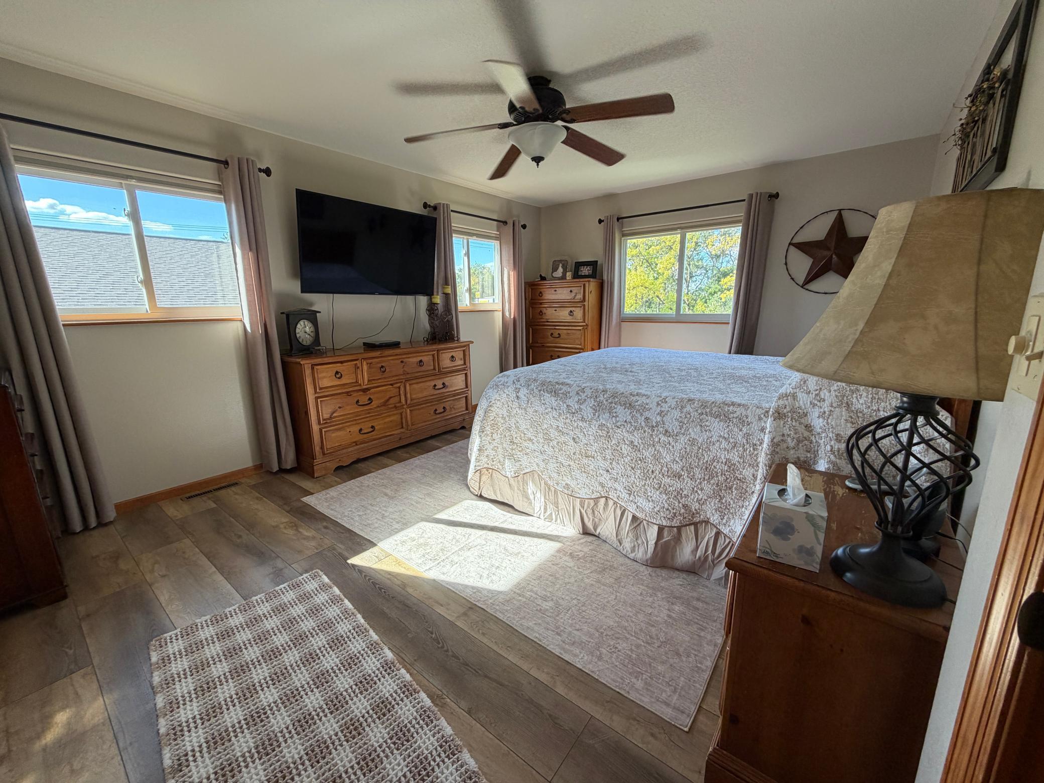 Upper level Primary Bedroom (#3)