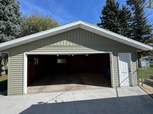 510 Birch Lane, Moorhead, MN 56560