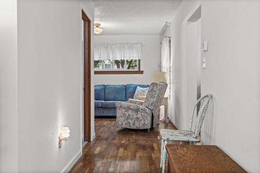 36 S Elm Street, La Crescent, MN 55947